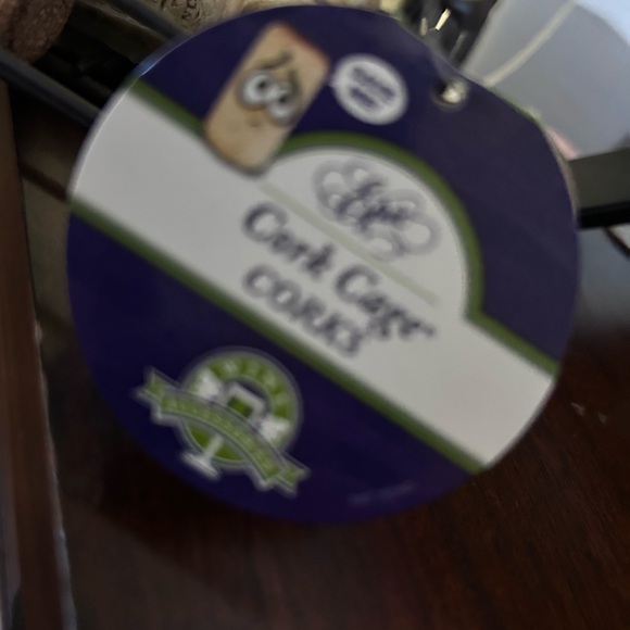 Metal Corks Cage - Picture 5 of 5